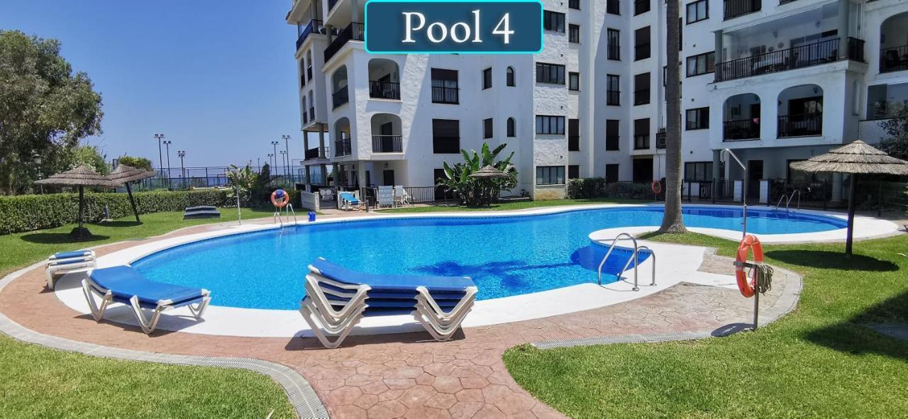Puerto De La Duquesa Sea Views Apartman Manilva Kültér fotó